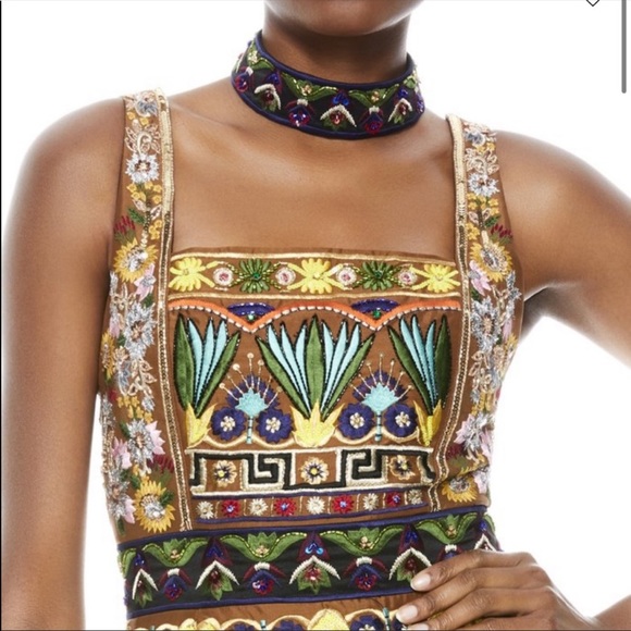 ✨🩰 MARCIELA BeAding Gown With Chocker - Picture 5 of 9